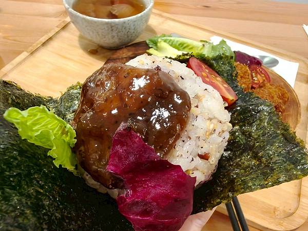 捷運大坪林站-新北日式蔬食餐廳食記-原粹蔬食作-好吃健康滿滿 捷運大坪林站-新北日式蔬食餐廳食記-原粹蔬食作-好吃健康滿滿