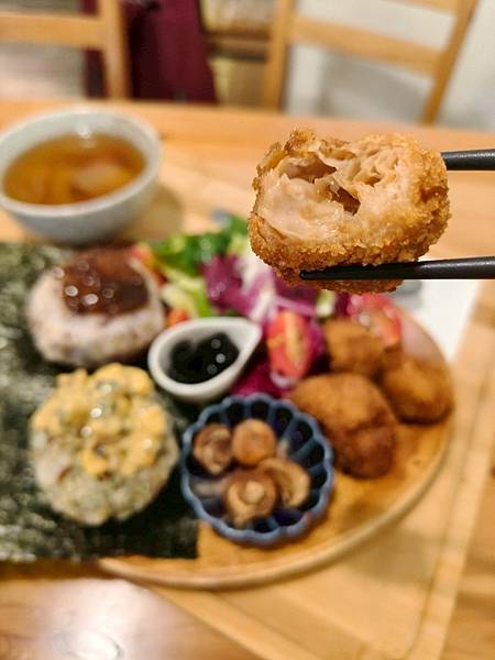 捷運大坪林站-新北日式蔬食餐廳食記-原粹蔬食作-好吃健康滿滿 捷運大坪林站-新北日式蔬食餐廳食記-原粹蔬食作-好吃健康滿滿