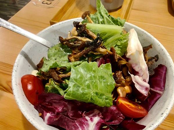 捷運大坪林站-新北日式蔬食餐廳食記-原粹蔬食作-好吃健康滿滿 捷運大坪林站-新北日式蔬食餐廳食記-原粹蔬食作-好吃健康滿滿