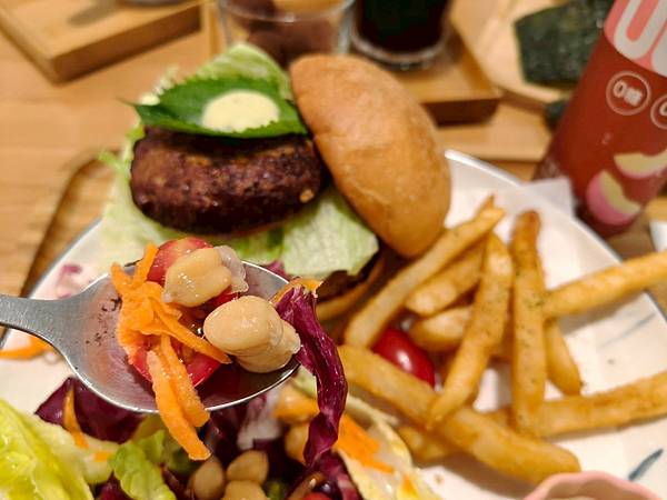 捷運大坪林站-新北日式蔬食餐廳食記-原粹蔬食作-好吃健康滿滿 捷運大坪林站-新北日式蔬食餐廳食記-原粹蔬食作-好吃健康滿滿