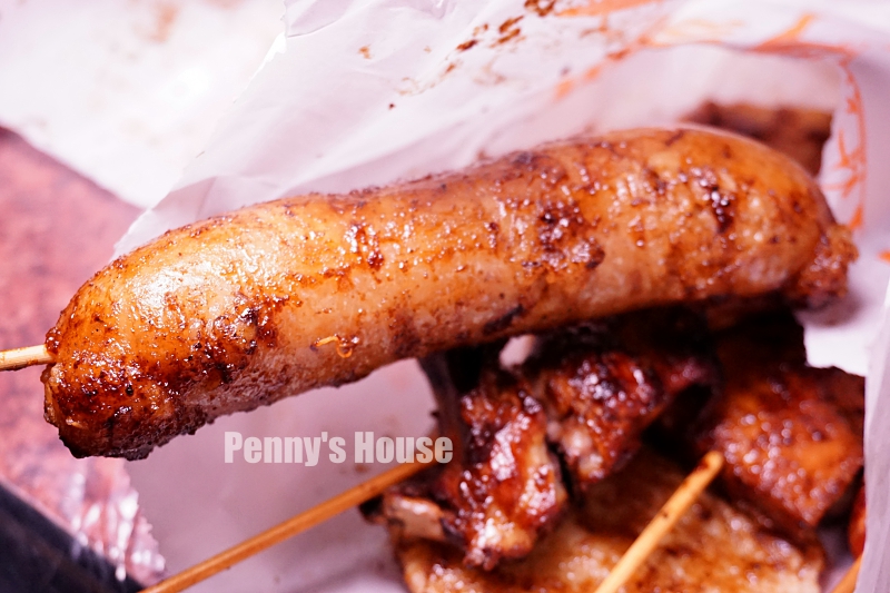 竹北宵夜 - 烤第一 燒烤/炸物攤，太便宜45元的炸雞排！首推蘿蔔糕和烤糯米腸超好吃～～自強南路宵夜（菜單）