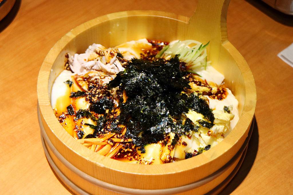 0D7B78AF-AE10-45FE-BDF6-5D7888F1D620