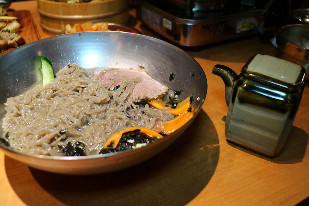 BCD5E578-812A-46E5-B522-FFFDF311454E