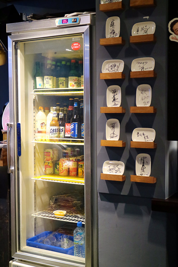 2EBBE006-07CF-4F80-9D29-BCF5D84521CB