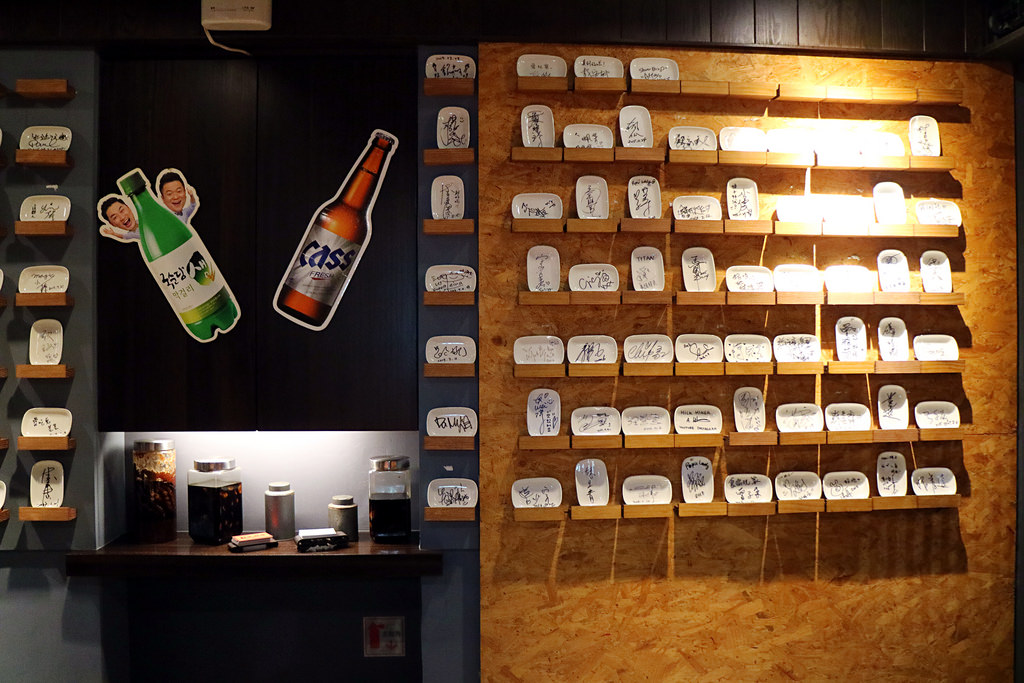 B71E5F2E-E243-4C3D-9342-6D65EEF2693E