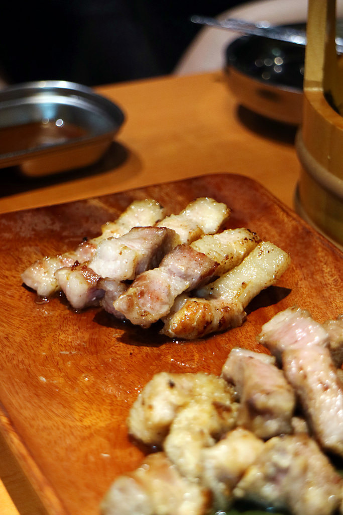 8E16A968-C352-406A-9665-D5E1B95D41F6