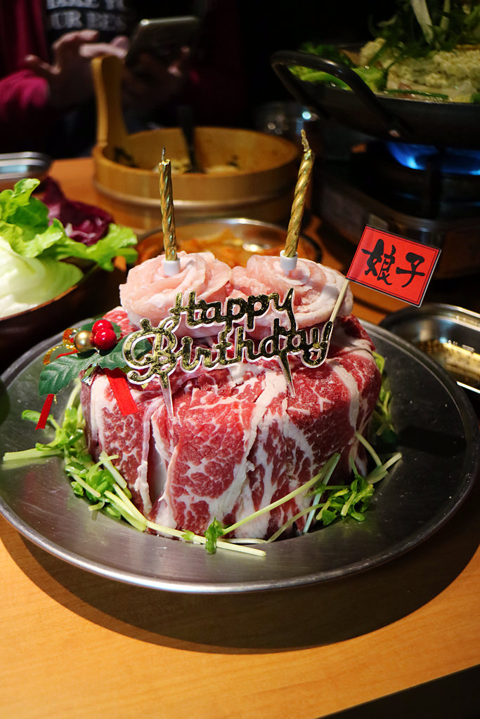 C4B3EBBD-4D04-4FA7-8894-144E19194854