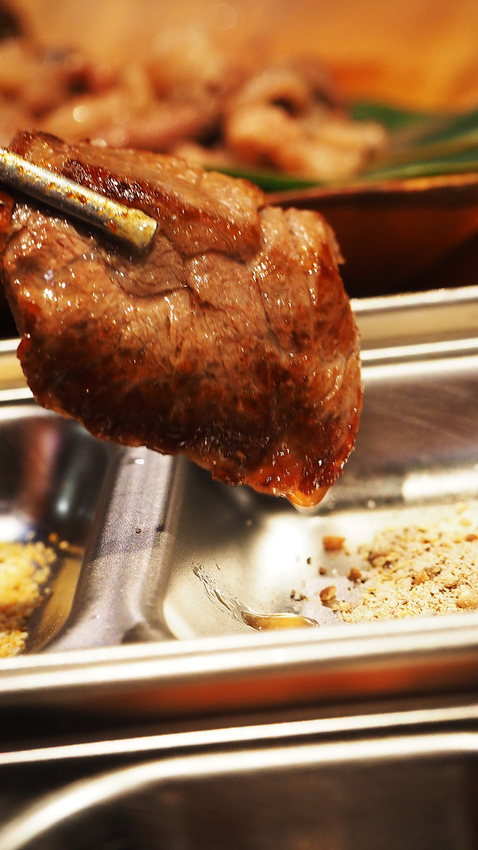 娘子韓食,連鎖韓式料理,韓國大媽,我不是他媽媽,平價八色烤肉,人氣八色烤肉,韓國第一品牌燒肉,燒肉控,烤肉控,肉食控,誇誇群,炸年糕,娘子外送