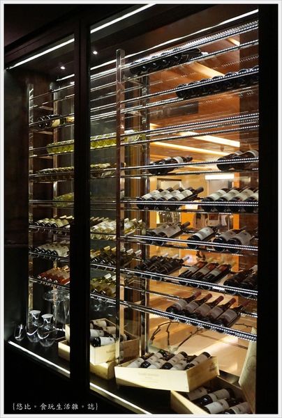 Just Grill-午-酒櫃-1.JPG Just Grill-午-酒櫃-1.JPG