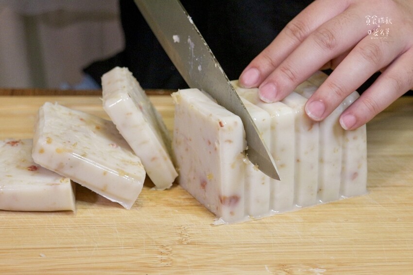 宅配美食|接單現做、手工製作蘿蔔糕!每口都能吃到蘿蔔絲,真材