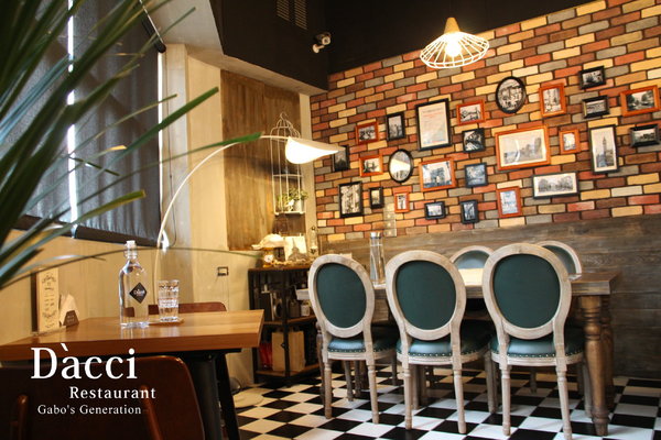 Dacci 打趣法式廚房：【台南】Dacci打趣法式廚房，絕美法式早午餐！硬脆鹹派＆甜點塔都好吃！