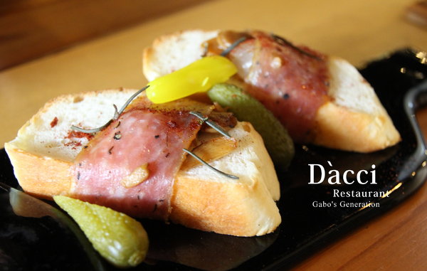 Dacci 打趣法式廚房：【台南】Dacci打趣法式廚房，絕美法式早午餐！硬脆鹹派＆甜點塔都好吃！