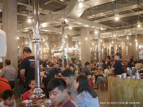 姜虎東678白丁烤肉:【食記】台中姜虎東678白丁韓國傳統烤肉台中店@北屯漢口幫美食廣場 : 世界第一BBQ?嗯,這裡的食材跟醬料都比在韓國首爾要好吃的多了…也比林佳龍有誠意喔! 姜虎東678白丁烤肉:【食記】台中姜虎東678白丁韓國傳統烤肉台中店@北屯漢口幫美食廣場 : 世界第一BBQ?嗯,這裡的食材跟醬料都比在韓國首爾要好吃的多了…也比林佳龍有誠意喔!