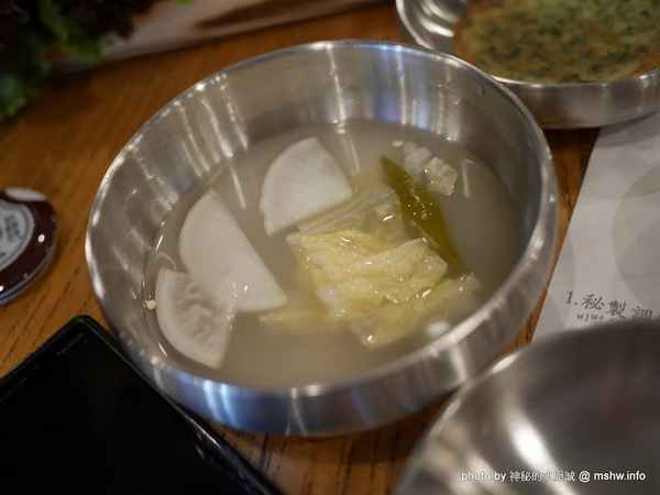 姜虎東678白丁烤肉:【食記】台中姜虎東678白丁韓國傳統烤肉台中店@北屯漢口幫美食廣場 : 世界第一BBQ?嗯,這裡的食材跟醬料都比在韓國首爾要好吃的多了…也比林佳龍有誠意喔! 姜虎東678白丁烤肉:【食記】台中姜虎東678白丁韓國傳統烤肉台中店@北屯漢口幫美食廣場 : 世界第一BBQ?嗯,這裡的食材跟醬料都比在韓國首爾要好吃的多了…也比林佳龍有誠意喔!