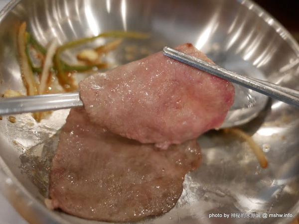 姜虎東678白丁烤肉:【食記】台中姜虎東678白丁韓國傳統烤肉台中店@北屯漢口幫美食廣場 : 世界第一BBQ?嗯,這裡的食材跟醬料都比在韓國首爾要好吃的多了…也比林佳龍有誠意喔! 姜虎東678白丁烤肉:【食記】台中姜虎東678白丁韓國傳統烤肉台中店@北屯漢口幫美食廣場 : 世界第一BBQ?嗯,這裡的食材跟醬料都比在韓國首爾要好吃的多了…也比林佳龍有誠意喔!