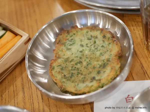 姜虎東678白丁烤肉:【食記】台中姜虎東678白丁韓國傳統烤肉台中店@北屯漢口幫美食廣場 : 世界第一BBQ?嗯,這裡的食材跟醬料都比在韓國首爾要好吃的多了…也比林佳龍有誠意喔! 姜虎東678白丁烤肉:【食記】台中姜虎東678白丁韓國傳統烤肉台中店@北屯漢口幫美食廣場 : 世界第一BBQ?嗯,這裡的食材跟醬料都比在韓國首爾要好吃的多了…也比林佳龍有誠意喔!