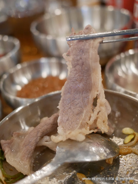 姜虎東678白丁烤肉:【食記】台中姜虎東678白丁韓國傳統烤肉台中店@北屯漢口幫美食廣場 : 世界第一BBQ?嗯,這裡的食材跟醬料都比在韓國首爾要好吃的多了…也比林佳龍有誠意喔! 姜虎東678白丁烤肉:【食記】台中姜虎東678白丁韓國傳統烤肉台中店@北屯漢口幫美食廣場 : 世界第一BBQ?嗯,這裡的食材跟醬料都比在韓國首爾要好吃的多了…也比林佳龍有誠意喔!