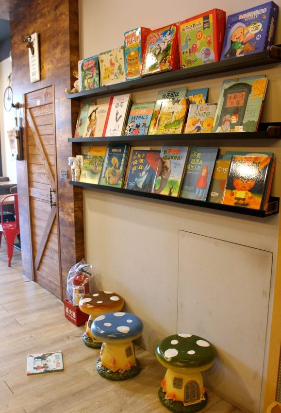 【桃園 放慢腳步】工業風咖啡館提供親子友善環境。醬料.甜點.吐司麵包全堅持手作!! - 艾瑪▪ 享受吃喝玩樂札記