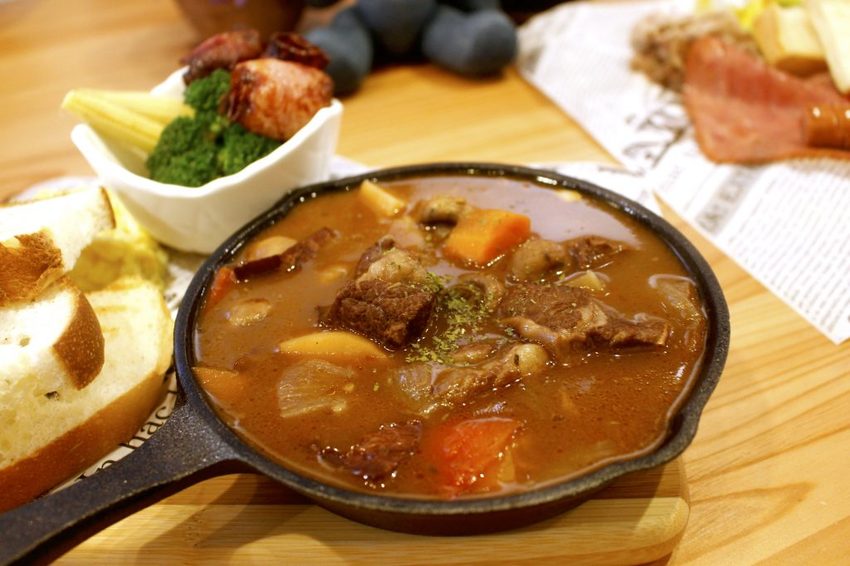 【桃園 放慢腳步】工業風咖啡館提供親子友善環境。醬料.甜點.吐司麵包全堅持手作!! - 艾瑪▪ 享受吃喝玩樂札記