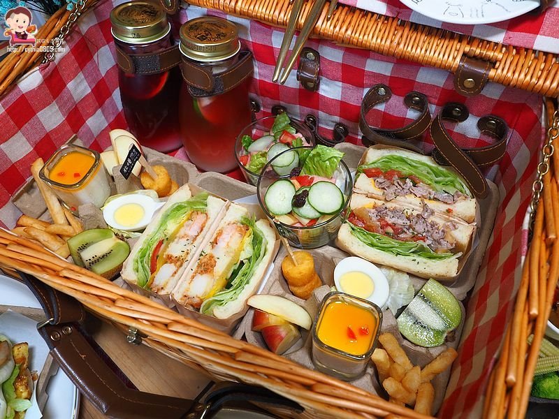 桃園同安街美食-放慢腳步-不能出外踏青的時候，就來這裡野餐吧!!餐點非常好吃呢~  (邀約) @民宿女王芽月-美食.旅遊.全台趴趴走