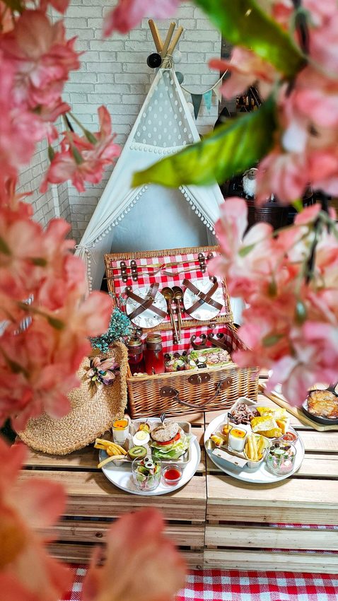 桃園同安街美食-放慢腳步-不能出外踏青的時候，就來這裡野餐吧!!餐點非常好吃呢~  (邀約) @民宿女王芽月-美食.旅遊.全台趴趴走