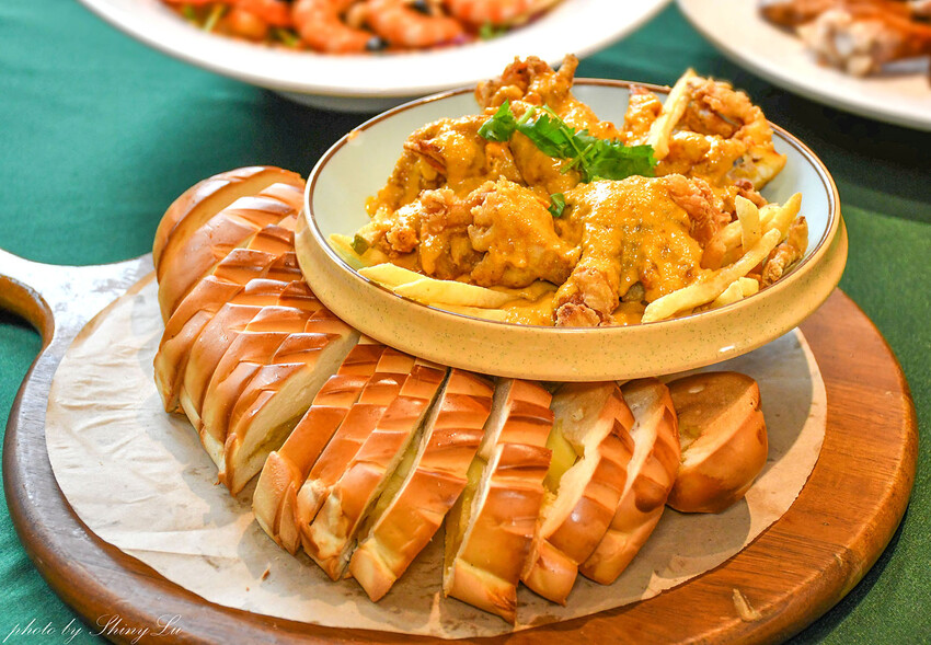 在地經營超過十年的林口台菜餐廳，京醬肉絲夾燒餅、拔絲地瓜一定要點