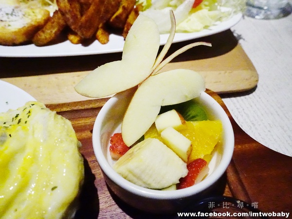 HERDOR Tea House 禾多:【捷運美食】HERDOR Tea House 禾多義式花茶餐廳 少女系甜點夢幻指數破錶 春季新餐點上市囉~~