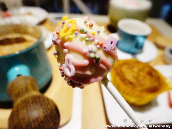 HERDOR Tea House 禾多:【捷運美食】HERDOR Tea House 禾多義式花茶餐廳 少女系甜點夢幻指數破錶 春季新餐點上市囉~~