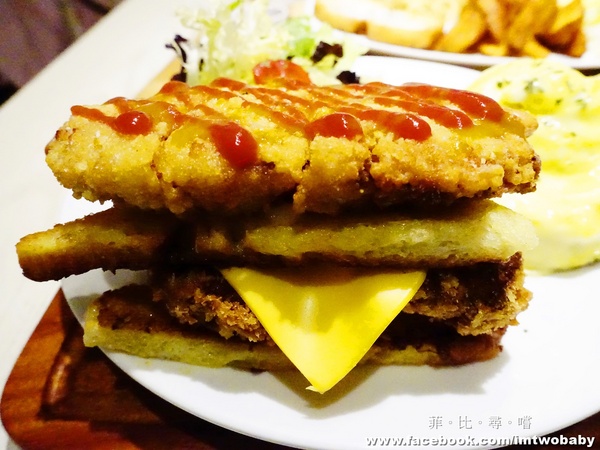 HERDOR Tea House 禾多:【捷運美食】HERDOR Tea House 禾多義式花茶餐廳 少女系甜點夢幻指數破錶 春季新餐點上市囉~~