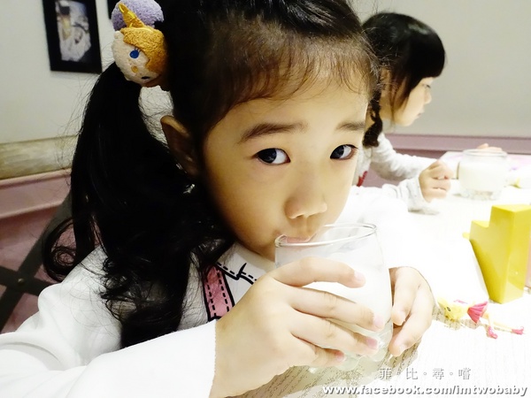 HERDOR Tea House 禾多:【捷運美食】HERDOR Tea House 禾多義式花茶餐廳 少女系甜點夢幻指數破錶 春季新餐點上市囉~~