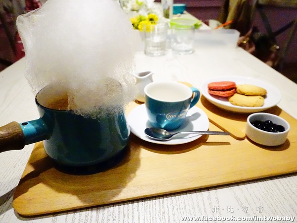 HERDOR Tea House 禾多:【捷運美食】HERDOR Tea House 禾多義式花茶餐廳 少女系甜點夢幻指數破錶 春季新餐點上市囉~~