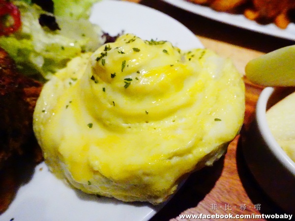 HERDOR Tea House 禾多:【捷運美食】HERDOR Tea House 禾多義式花茶餐廳 少女系甜點夢幻指數破錶 春季新餐點上市囉~~