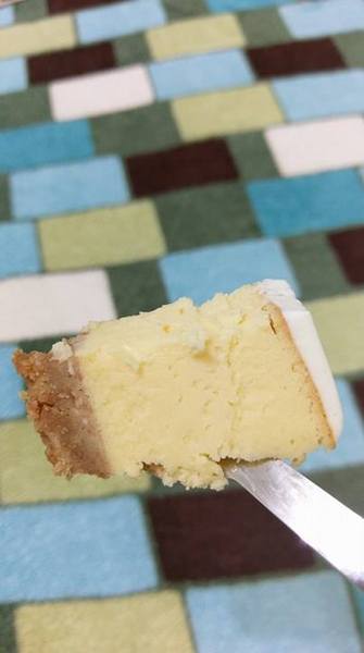 10 Square Cafe:10 Square Cafe-想來個悠閒下午茶或是品嘗手工甜點嗎? 現在也能藉由宅配蛋糕、常溫禮盒 輕鬆取得