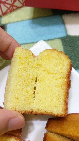 10 Square Cafe:10 Square Cafe-想來個悠閒下午茶或是品嘗手工甜點嗎? 現在也能藉由宅配蛋糕、常溫禮盒 輕鬆取得