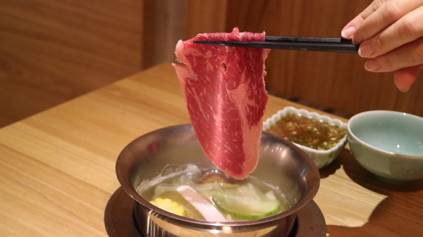 冷藏肉專門 鍋無敵 NabeMuteki：【台北美食】冷藏肉專門店鍋無敵 NabeMuteki @忠孝復興站