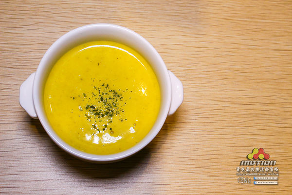 摩迅複合式餐飲(桃園大業店)│桃園市/民光東路(桃園咖啡、輕食好所在,3C產品檢修好幫手)