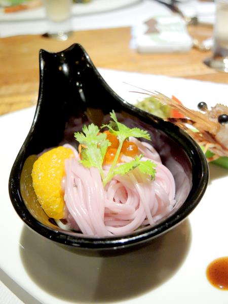 新北新莊 )甲午年創意料理- 新莊也能享受到奢華創意料理,潮式港式韓式法式台式都吃得到