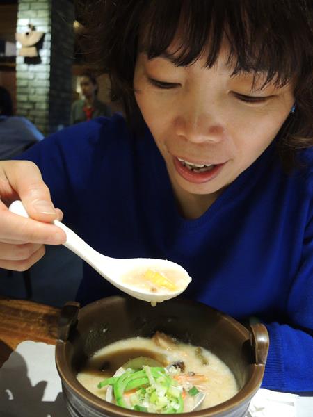 新北新莊 )甲午年創意料理- 新莊也能享受到奢華創意料理,潮式港式韓式法式台式都吃得到