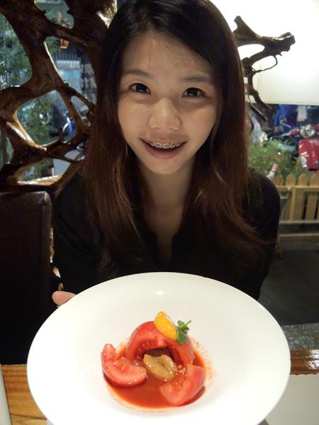 新北新莊 )甲午年創意料理- 新莊也能享受到奢華創意料理,潮式港式韓式法式台式都吃得到