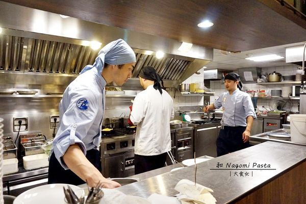 DSC09999.jpg DSC09999.jpg