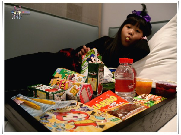 老爺行旅,台南住宿,黑板,虹牌油漆主題房,虹牌油漆,台南旅遊