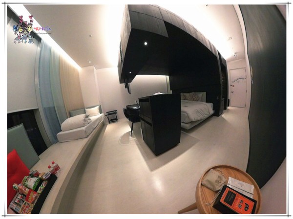 老爺行旅,台南住宿,黑板,虹牌油漆主題房,虹牌油漆,台南旅遊