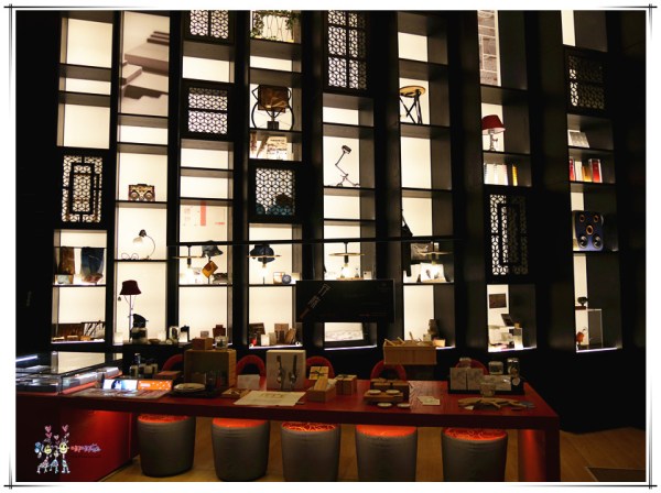 老爺行旅,台南住宿,黑板,虹牌油漆主題房,虹牌油漆,台南旅遊