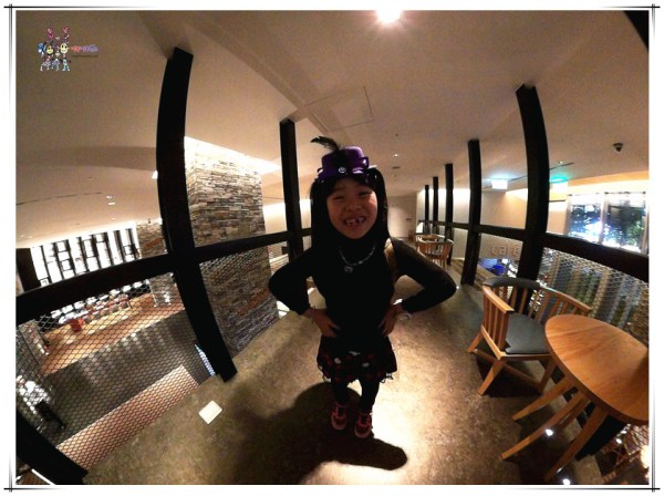 老爺行旅,台南住宿,黑板,虹牌油漆主題房,虹牌油漆,台南旅遊