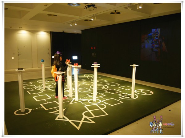 老爺行旅,台南住宿,黑板,虹牌油漆主題房,虹牌油漆,台南旅遊