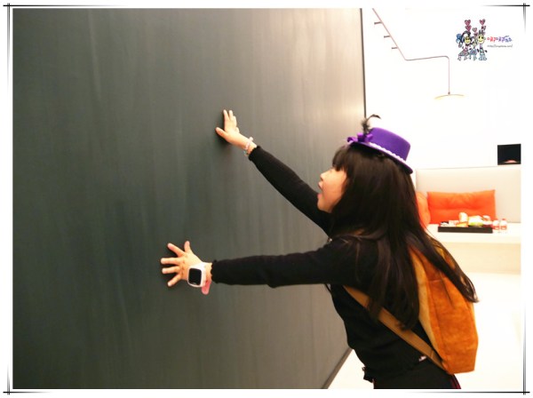 老爺行旅,台南住宿,黑板,虹牌油漆主題房,虹牌油漆,台南旅遊