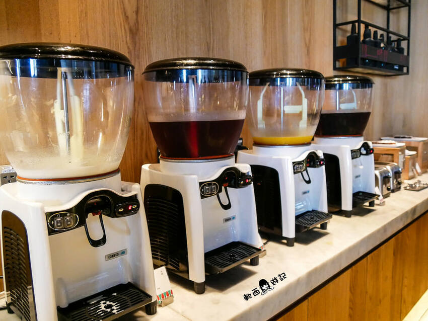 台南住宿》台南老爺行旅The Place Tainan●設計感十足精緻客房 豐盛在地台灣味早餐 緊鄰南紡購物中心 老爺集團住宿 台南住宿 - 軟西，遊記