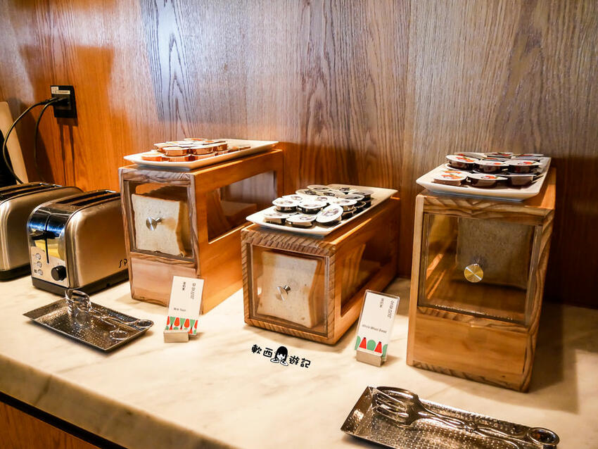 台南住宿》台南老爺行旅The Place Tainan●設計感十足精緻客房 豐盛在地台灣味早餐 緊鄰南紡購物中心 老爺集團住宿 台南住宿 - 軟西，遊記