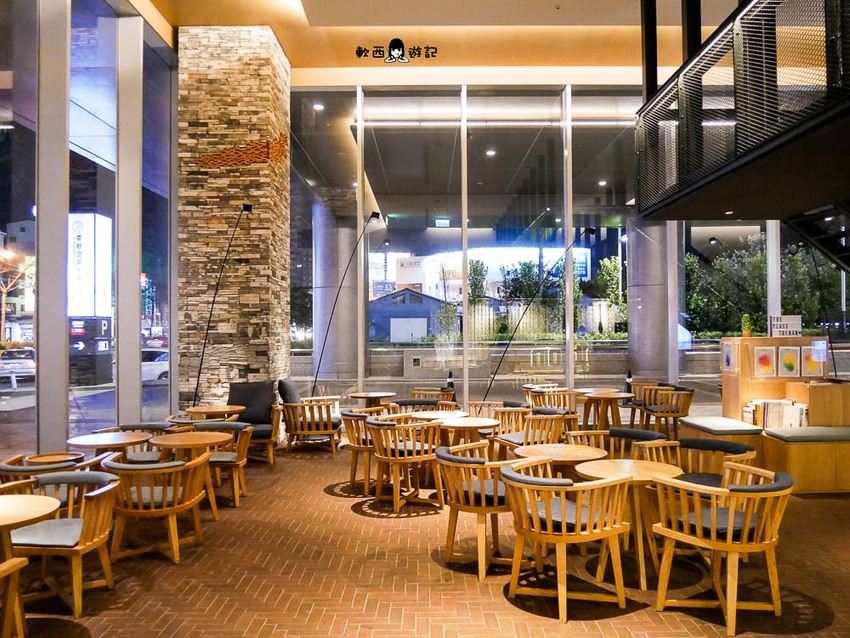 台南住宿》台南老爺行旅The Place Tainan●設計感十足精緻客房 豐盛在地台灣味早餐 緊鄰南紡購物中心 老爺集團住宿 台南住宿 - 軟西，遊記