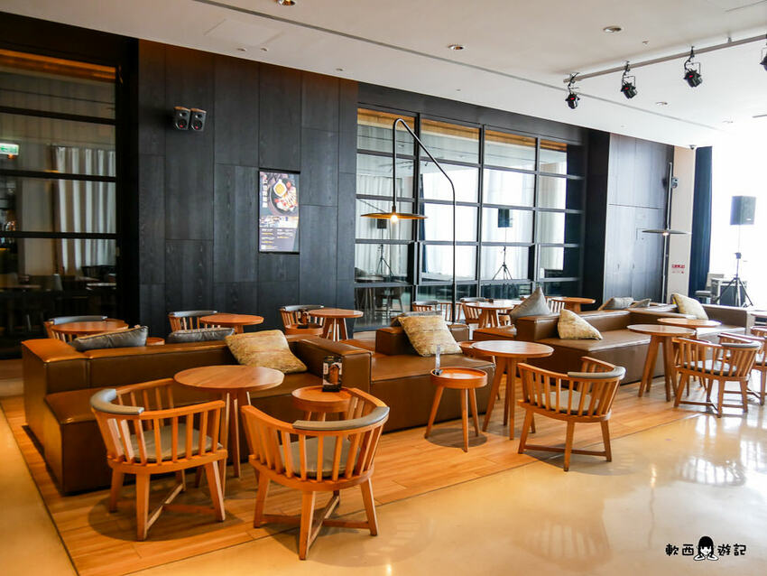 台南住宿》台南老爺行旅The Place Tainan●設計感十足精緻客房 豐盛在地台灣味早餐 緊鄰南紡購物中心 老爺集團住宿 台南住宿 - 軟西，遊記